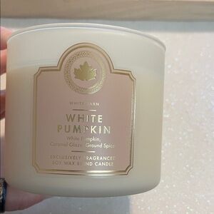 White Barn Creamy White Pumpkin Candle